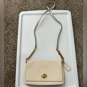 COACH Crosstown X Leather
Crossbody Bag